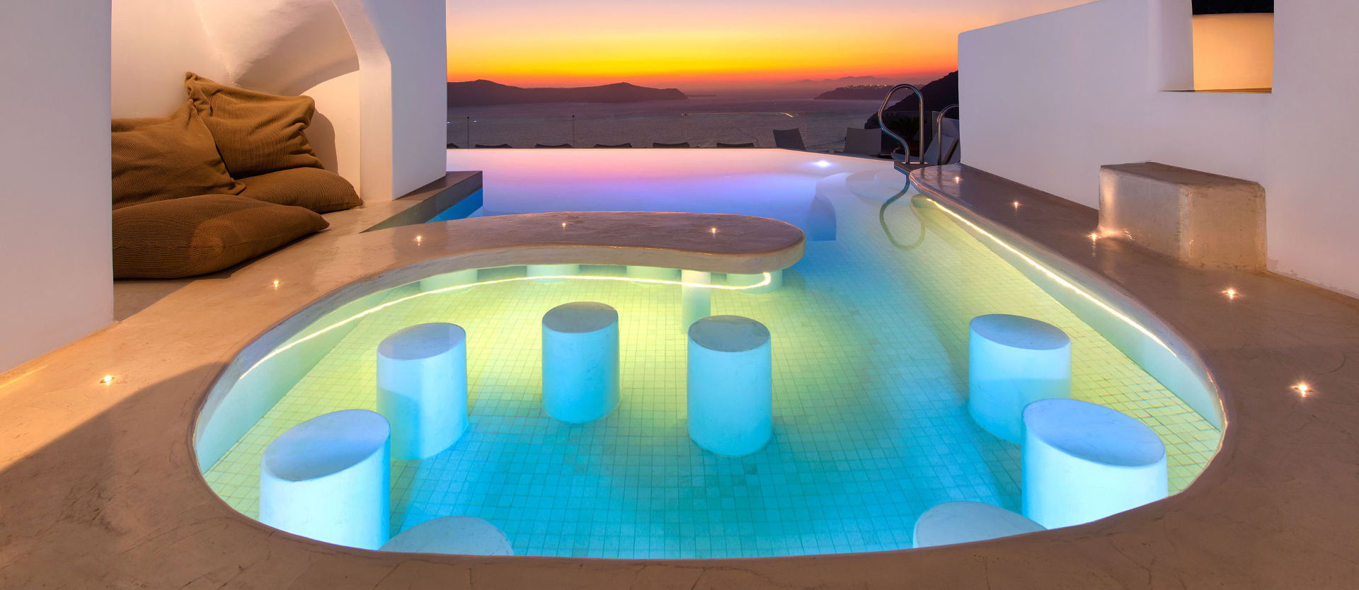 Athina Luxury Suites - Slide 30